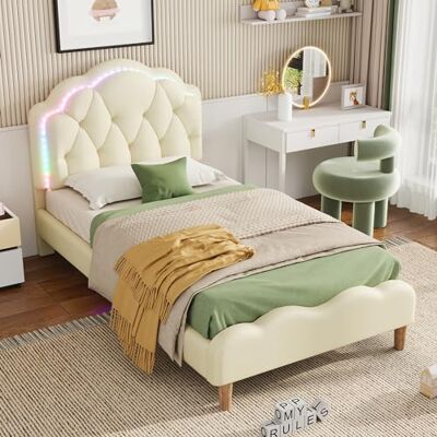 BTM Kinder Polsterbett Einzelbett 90x200 cm aus PU-Leder, wellenförmiges gepolstertes Kopfteil mit Zugleiste, Mehrfarbig wechselbare LED-Streifen, Stabiler Holzlattenrost, Beige für Kinderzimmer BTM Kinder Polsterbett Einzelbett 90x200 cm aus PU-Leder, wellenförmiges gepolstertes Kopfteil mit Zugleiste, Mehrfarbig wechselbare LED-Streifen, Stabiler Holzlattenrost, Beige für Kinderzimmer
