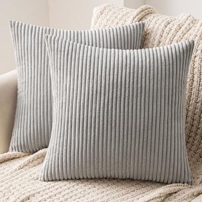 MIULEE 2er Set Kissenbezug 40x40 cm Kord Kissenhülle Sofakissen Hellgrau Dekorative Kissenbezug Couchkissen Dekokissen Zierkissenbezug Deko Kissenhülle mit Verstecktem Reißverschluss MIULEE 2er Set Kissenbezug 40x40 cm Kord Kissenhülle Sofakissen Hellgrau Dekorative Kissenbezug Couchkissen Dekokissen Zierkissenbezug Deko Kissenhülle mit Verstecktem Reißverschluss