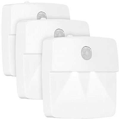 Lunartec Treppenbeleuchtung Akku: 3er-Set LED-Treppenlicht mit Akku, Dämmerungs- und Bewegungs-Sensor (Nachtlicht, Stufenbeleuchtung, Baby) Lunartec Treppenbeleuchtung Akku: 3er-Set LED-Treppenlicht mit Akku, Dämmerungs- und Bewegungs-Sensor (Nachtlicht, Stufenbeleuchtung, Baby)