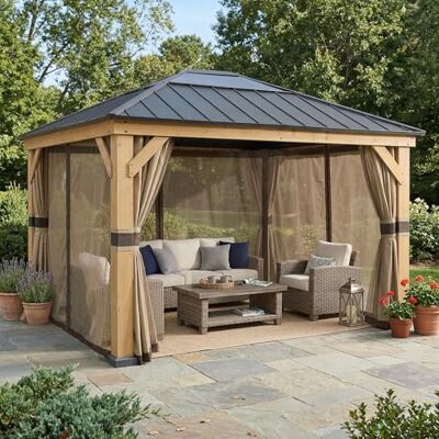Sunjoy 3,3x3,9 m Holzpavillon wasserdicht & winterfest, stabil mit lichtdurchlässigem Dachfenster, Hardtop-Stahldach, 14 cm Pfosten, inkl. Vorhängen & Moskitonetzen, Gartenpavillon für Terrasse & Deck Sunjoy 3,3x3,9 m Holzpavillon wasserdicht & winterfest, stabil mit lichtdurchlässigem Dachfenster, Hardtop-Stahldach, 14 cm Pfosten, inkl. Vorhängen & Moskitonetzen, Gartenpavillon für Terrasse & Deck