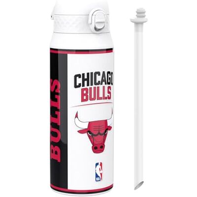 ion8 NBA Chicago Bulls Trinkflasche Mit Herausnehmbarem Strohhalm, 750ml/24oz, Auslaufsichere Isolierflasche, Leicht Zu Öffnen, Sicherer Verschluss, Spülmaschinenfest, Klappdeckel, Metallflasche ion8 NBA Chicago Bulls Trinkflasche Mit Herausnehmbarem Strohhalm, 750ml/24oz, Auslaufsichere Isolierflasche, Leicht Zu Öffnen, Sicherer Verschluss, Spülmaschinenfest, Klappdeckel, Metallflasche