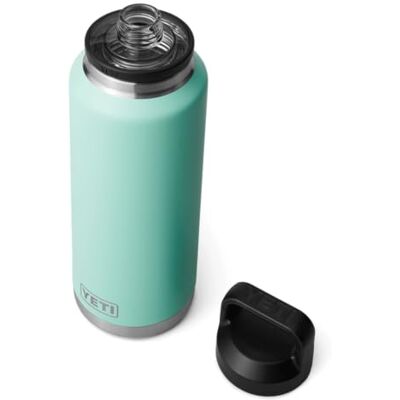 YETI Rambler Trinkflasche 46 oz (1,3 L) Seafoam – Edelstahl Trinkflasche, Wasserflasche Sport mit Chug–Verschluss, isolierte Sportflasche YETI Rambler Trinkflasche 46 oz (1,3 L) Seafoam – Edelstahl Trinkflasche, Wasserflasche Sport mit Chug–Verschluss, isolierte Sportflasche