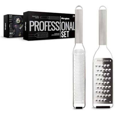 Microplane Professional Serie 2er-Set │ Enthält die Zester & Sehr Grobe Reibe │ Ultrascharfe Klingen │ Elegantes Edelstahl-Design, für tägliche Spitzenleistung, Perfekt für Käse, Zitrus, Schokolade Microplane Professional Serie 2er-Set │ Enthält die Zester & Sehr Grobe Reibe │ Ultrascharfe Klingen │ Elegantes Edelstahl-Design, für tägliche Spitzenleistung, Perfekt für Käse, Zitrus, Schokolade