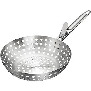 Westmark Grillwok – Ideal für die Zubereitung größerer Mengen leckeren Grillgemüses, langlebig, spülmaschinengeeigent – Rostfreier Edelstahl Westmark Grillwok – Ideal für die Zubereitung größerer Mengen leckeren Grillgemüses, langlebig, spülmaschinengeeigent – Rostfreier Edelstahl