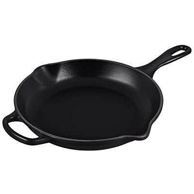 LE CREUSET Signature Gusseisen Brat- und Servierpfanne, Rund, Ø 23 cm, Für alle Herdarten inkl. Induktion geeignet, 1,93 kg, Schwarz, 20182230000422 LE CREUSET Signature Gusseisen Brat- und Servierpfanne, Rund, Ø 23 cm, Für alle Herdarten inkl. Induktion geeignet, 1,93 kg, Schwarz, 20182230000422