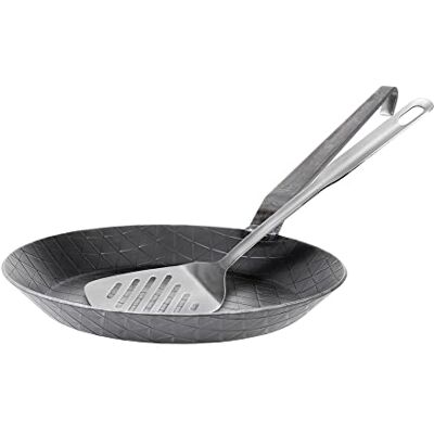 GRÄWE F400 Schmiedeeiserne Bratpfanne, Ø 24 cm, Eisenpfanne mit Wender 400° C hitzebeständig, Pfanne aus Eisen, kratzfeste Bratpfanne, unbeschichtet, Outdoor-Cooking, induktionsgeeignet GRÄWE F400 Schmiedeeiserne Bratpfanne, Ø 24 cm, Eisenpfanne mit Wender 400° C hitzebeständig, Pfanne aus Eisen, kratzfeste Bratpfanne, unbeschichtet, Outdoor-Cooking, induktionsgeeignet