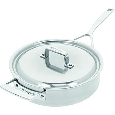 demeyere Essential 5 Hochwertiger Braeter fuer Induktion und Backofen, Stielkasserolle mit Deckel aus pflegeleichtem 5-lagigem Edelstahl mit 30 Jahren Qualitaets-Garantie, 24 cm gross demeyere Essential 5 Hochwertiger Braeter fuer Induktion und Backofen, Stielkasserolle mit Deckel aus pflegeleichtem 5-lagigem Edelstahl mit 30 Jahren Qualitaets-Garantie, 24 cm gross