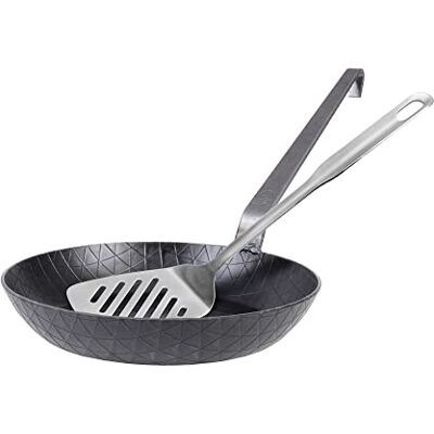 GRÄWE F400 Schmiedeeiserne Bratpfanne hoch, Ø 24 cm, Eisenpfanne mit Wender 400° C hitzebeständig, Pfanne aus Eisen, kratzfeste Bratpfanne, unbeschichtet, Outdoor-Cooking, induktionsgeeignet GRÄWE F400 Schmiedeeiserne Bratpfanne hoch, Ø 24 cm, Eisenpfanne mit Wender 400° C hitzebeständig, Pfanne aus Eisen, kratzfeste Bratpfanne, unbeschichtet, Outdoor-Cooking, induktionsgeeignet