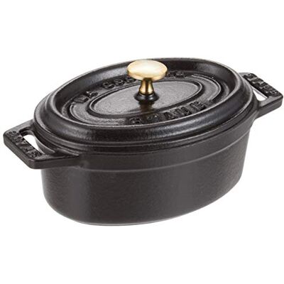 STAUB Mini Cocotte, Gusseisen Bräter, 11 cm, 0,25 L, Alle Herdarten inkl Induktion, Oval, Made in France, Schwarz STAUB Mini Cocotte, Gusseisen Bräter, 11 cm, 0,25 L, Alle Herdarten inkl Induktion, Oval, Made in France, Schwarz