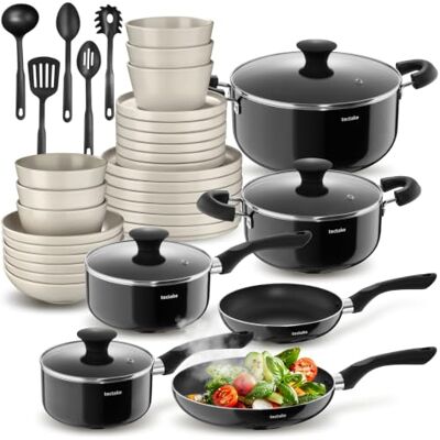 tectake ® Küchenstarterset 6 Personen, Steingut Geschirr Set, Teller, 4 Töpfe 2 Pfannen rostfreies Aluminium, Kochtopf Set, Töpfe Set, kratzfest, inkl. 5 Küchenwerkzeuge schwarz/taupe, 39-tlg. Glasdeckel mit Dampfablassloch, Spiralböden für Wärmeverteil tectake ® Küchenstarterset 6 Personen, Steingut Geschirr Set, Teller, 4 Töpfe 2 Pfannen rostfreies Aluminium, Kochtopf Set, Töpfe Set, kratzfest, inkl. 5 Küchenwerkzeuge schwarz/taupe, 39-tlg. Glasdeckel mit Dampfablassloch, Spiralböden für Wärmeverteil