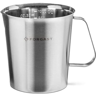 Forgast Edelstahl Krug mit Messbecher 1L Liter Metallkrug Milchkanne für Milch, Wasser, Limonade, Cocktails und Saft Forgast Edelstahl Krug mit Messbecher 1L Liter Metallkrug Milchkanne für Milch, Wasser, Limonade, Cocktails und Saft