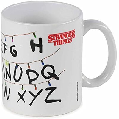 Pyramid Stranger Things MG25251 Becher, Mehrfarbig Pyramid Stranger Things MG25251 Becher, Mehrfarbig
