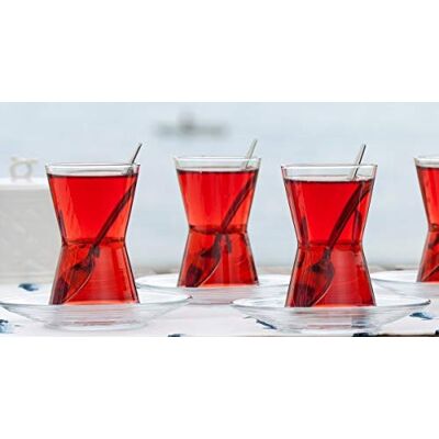 LAV 18-teilig Orginal türkisches Tee Set Teeset 'DERIN'/ 6 Gläser in klassischer Formgebung (140 ml)/ 6 Untersetzer/ 6 Rührlöffel (Marke PROUD) 18/10 Stahl LAV 18-teilig Orginal türkisches Tee Set Teeset 'DERIN'/ 6 Gläser in klassischer Formgebung (140 ml)/ 6 Untersetzer/ 6 Rührlöffel (Marke PROUD) 18/10 Stahl