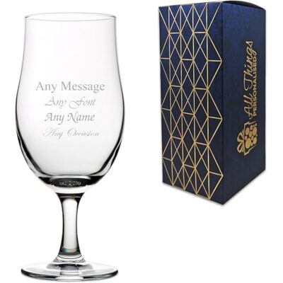Pasabahce All Things Personalised Personalisiertes Pintglas mit Stiel & Gravur 0,5L Elegantes Bierglas Individuell mit Name & Nachricht Geschenk für Geburtstag, Hochzeit, Weihnachten inkl. Geschenkbox Pasabahce All Things Personalised Personalisiertes Pintglas mit Stiel & Gravur 0,5L Elegantes Bierglas Individuell mit Name & Nachricht Geschenk für Geburtstag, Hochzeit, Weihnachten inkl. Geschenkbox