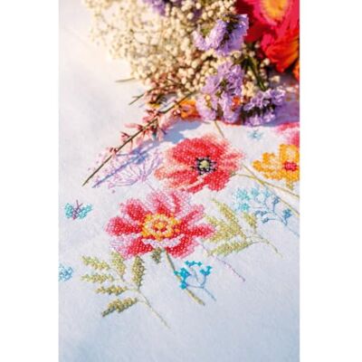 Vervaco Kreuzstich Stickpackungen Tischdecke MOHNBLUMEN UND WILDBLUMEN Stickdecken Vorgezeichnet Basteln Erwachsene Kreativ Set Vorgedruckte Decke Sticken 72 x 72 cm Stickset DIY Sticken Set Vervaco Kreuzstich Stickpackungen Tischdecke MOHNBLUMEN UND WILDBLUMEN Stickdecken Vorgezeichnet Basteln Erwachsene Kreativ Set Vorgedruckte Decke Sticken 72 x 72 cm Stickset DIY Sticken Set