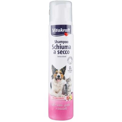 Vitakraft Trockenshampoo für Hunde, Katzen und Welpen, ohne Alkohol, 200 ml Vitakraft Trockenshampoo für Hunde, Katzen und Welpen, ohne Alkohol, 200 ml