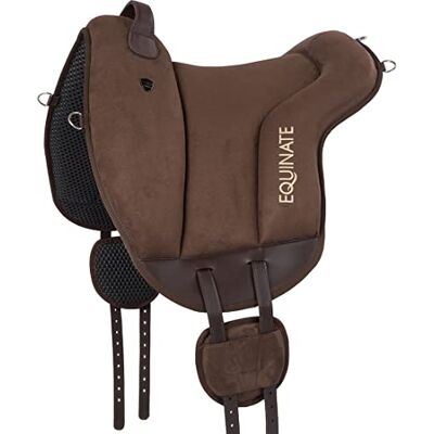 Equinate Reitpad Hamilton aus synthetischem Wildleder Pony Braun Bareback Pad mit pflegeleichter Neopren Unterseite Reitkissen Baumloser Sattel Equinate Reitpad Hamilton aus synthetischem Wildleder Pony Braun Bareback Pad mit pflegeleichter Neopren Unterseite Reitkissen Baumloser Sattel