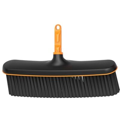Fiskars OneClick Feinbesen, Terrassenbesen-Aufsatz mit weichen Borsten Fiskars OneClick Feinbesen, Terrassenbesen-Aufsatz mit weichen Borsten
