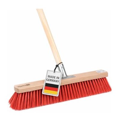 BawiTec Profi Straßenbesen 40cm Breit mit Stiel 140cm rote Borsten Besen Holzstiel Holzstiel Ø28mm, Metall-Stielhalter verschraubt, Elaston-Kunststoffborsten, Für Haus, Hof, Garten BawiTec Profi Straßenbesen 40cm Breit mit Stiel 140cm rote Borsten Besen Holzstiel Holzstiel Ø28mm, Metall-Stielhalter verschraubt, Elaston-Kunststoffborsten, Für Haus, Hof, Garten