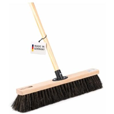 BawiTec Universal Besen Arenga Borsten 50cm mit Stiel 140cm Lang Holz Besenstiel Naturfaser-Borsten, Nass- Ölbeständig, QuickFix-Halter, Kehrbesen, Gartenbesen BawiTec Universal Besen Arenga Borsten 50cm mit Stiel 140cm Lang Holz Besenstiel Naturfaser-Borsten, Nass- Ölbeständig, QuickFix-Halter, Kehrbesen, Gartenbesen
