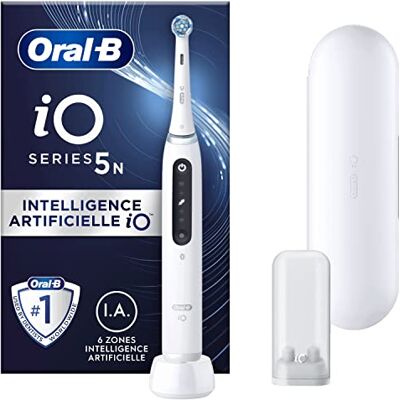 Oral-B iO 5N Elektrische Zahnbürste, ein Drucksensor zum Schutz von Zahnfleisch und empfindlichen Zähnen, mit Zubehör, 1 weiche Bürste, 1 Ladegerät, 1 Reiseetui, Weiß Oral-B iO 5N Elektrische Zahnbürste, ein Drucksensor zum Schutz von Zahnfleisch und empfindlichen Zähnen, mit Zubehör, 1 weiche Bürste, 1 Ladegerät, 1 Reiseetui, Weiß