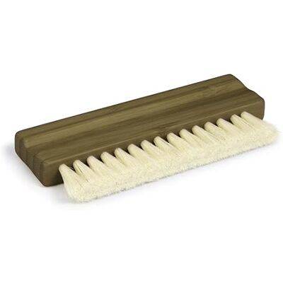 Dynavox Schallplattenbürste ZB110, Vinyl-Reinigungsbürste mit Ziegenhaar-Borsten zur schonenden Reinigung, nachhaltiger Bambus-Griff, Dunkelbraun Dynavox Schallplattenbürste ZB110, Vinyl-Reinigungsbürste mit Ziegenhaar-Borsten zur schonenden Reinigung, nachhaltiger Bambus-Griff, Dunkelbraun