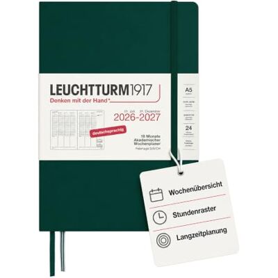 LEUCHTTURM1917 Wochenplaner 2027 Medium (A5) Deutsch, Forest Green, 210 x 145 mm, Juli-Dezember (18 Monate), Wochenübersicht mit Stundenraster 7:00-22:00 je Spalte, Hardcover, 80 g/m² Papier 18 Monate, Stundenraster 7:00–22:00, Hardcover mit Fadenheftun LEUCHTTURM1917 Wochenplaner 2027 Medium (A5) Deutsch, Forest Green, 210 x 145 mm, Juli-Dezember (18 Monate), Wochenübersicht mit Stundenraster 7:00-22:00 je Spalte, Hardcover, 80 g/m² Papier 18 Monate, Stundenraster 7:00–22:00, Hardcover mit Fadenheftun