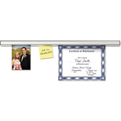 Advantus Aluminium-Schiene, Papier-Display-Streifen und Quittungshalter, Pinnwand-Streifen, 1,8 m, satiniertes Aluminium-Finish Advantus Aluminium-Schiene, Papier-Display-Streifen und Quittungshalter, Pinnwand-Streifen, 1,8 m, satiniertes Aluminium-Finish