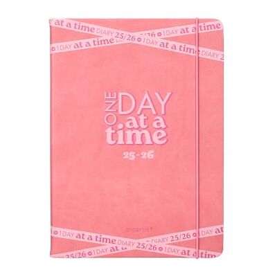 Liderpapel Antartik Schülerkalender, 25–26, gebunden, Kunstleder, Rosa, Wochenansicht, A5, zweisprachig, FSC, 80 g. Liderpapel Antartik Schülerkalender, 25–26, gebunden, Kunstleder, Rosa, Wochenansicht, A5, zweisprachig, FSC, 80 g.