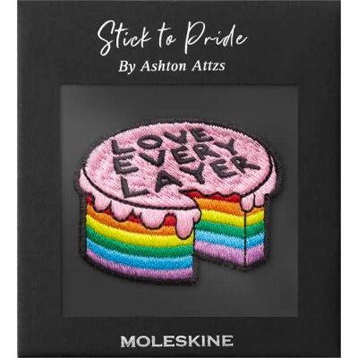 Moleskine Sticker Patch für Notizbuch oder Tagebuch, Personalisierte Sticker Pride Cake, Love Every Layer entworfen von Künstler Ashton Attzs, Format 5x5cm Moleskine Sticker Patch für Notizbuch oder Tagebuch, Personalisierte Sticker Pride Cake, Love Every Layer entworfen von Künstler Ashton Attzs, Format 5x5cm