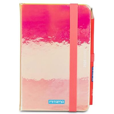 Mitama Wochenplaner 2026 POCKET SUNSET-LILLA 9 x 14 cm, 18 Monate, Hardcover, FSC-Papier, Gummibandverschluss, inklusive Bleistift, für Jugendliche und Erwachsene, Büro und Freizeit Mitama Wochenplaner 2026 POCKET SUNSET-LILLA 9 x 14 cm, 18 Monate, Hardcover, FSC-Papier, Gummibandverschluss, inklusive Bleistift, für Jugendliche und Erwachsene, Büro und Freizeit