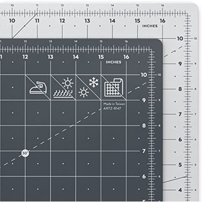 ARTEZA Schneidematte, A3 (12 x 18 Zoll), 3 mm dick, selbstheilende Schneideunterlage, doppelseitig für Rollschneider, zum Nähen, Quilten und Basteln ARTEZA Schneidematte, A3 (12 x 18 Zoll), 3 mm dick, selbstheilende Schneideunterlage, doppelseitig für Rollschneider, zum Nähen, Quilten und Basteln