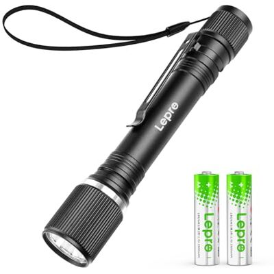 Lepro LED Taschenlampe mit Clip, 3 Modi, 2 AA Batterien inklusive Helle Stiftlampe mit Clip, Handlampe IPX4 Wasserdicht, Robustes Aluminiumgehäuse für Camping, Werkstatt, Wandern & Notfälle Lepro LED Taschenlampe mit Clip, 3 Modi, 2 AA Batterien inklusive Helle Stiftlampe mit Clip, Handlampe IPX4 Wasserdicht, Robustes Aluminiumgehäuse für Camping, Werkstatt, Wandern & Notfälle