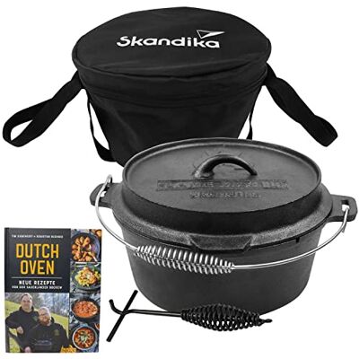Skandika Dutch Oven Flame Master 7,1 L Gusseisen Topf zum Kochen, inkl. Rezeptbuch der Sauerländer BBCrew, bereits eingebrannt, ohne Füße, Deckelheber, Tragetasche Feuertopf für Grillen, Camping Skandika Dutch Oven Flame Master 7,1 L Gusseisen Topf zum Kochen, inkl. Rezeptbuch der Sauerländer BBCrew, bereits eingebrannt, ohne Füße, Deckelheber, Tragetasche Feuertopf für Grillen, Camping