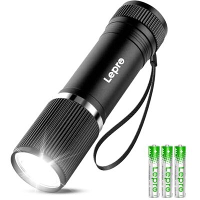 Lepro LED Taschenlampe kinder, Taschenlampe Klein 3 AAA Batterien Inklusive Hell Mini Taschenlampe, Robustes Aluminium Gehäuse, IPX4 Wasserdicht, Ideal für Camping, Notfall, Wandern & Kinder Lepro LED Taschenlampe kinder, Taschenlampe Klein 3 AAA Batterien Inklusive Hell Mini Taschenlampe, Robustes Aluminium Gehäuse, IPX4 Wasserdicht, Ideal für Camping, Notfall, Wandern & Kinder