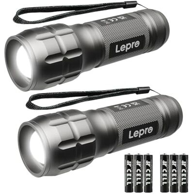 Lepro LE LED Taschenlampe (2er-Pack), Zoombare Flashlight für Kinder, Gunmetal Extrem Hell Zoombare Mini Taschenlampen (Inklusive Batterie), Tragbare Wasserdichte Handlampe für Camping, Outdoor, Notfälle Lepro LE LED Taschenlampe (2er-Pack), Zoombare Flashlight für Kinder, Gunmetal Extrem Hell Zoombare Mini Taschenlampen (Inklusive Batterie), Tragbare Wasserdichte Handlampe für Camping, Outdoor, Notfälle