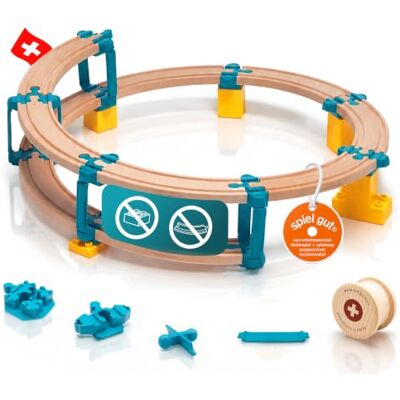 Yamba Holzeisenbahn Adapter Set Helix 1 Adapter Steine kompatibel für Brio®-Schienen und Duplo®-Bausteine Swiss Made Schienen Zubehör für alle gängigen Holzeisenbahnen & Klemmbausteine, 24 Teile Yamba Holzeisenbahn Adapter Set Helix 1 Adapter Steine kompatibel für Brio®-Schienen und Duplo®-Bausteine Swiss Made Schienen Zubehör für alle gängigen Holzeisenbahnen & Klemmbausteine, 24 Teile