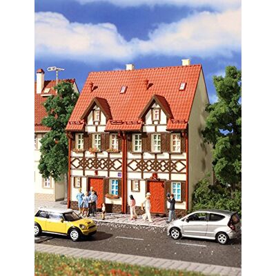 Vollmer 43847 Reihen-Doppelhaus mit Fachwerk Vollmer 43847 Reihen-Doppelhaus mit Fachwerk