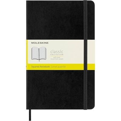 Moleskine Klassisches Notizbuch, Kariertes Notizbuch, Weicher Einband und Elastischer Verschluss, Großes Format 13 x 21 cm, Farbe Schwarz, 192 Seiten Moleskine Klassisches Notizbuch, Kariertes Notizbuch, Weicher Einband und Elastischer Verschluss, Großes Format 13 x 21 cm, Farbe Schwarz, 192 Seiten