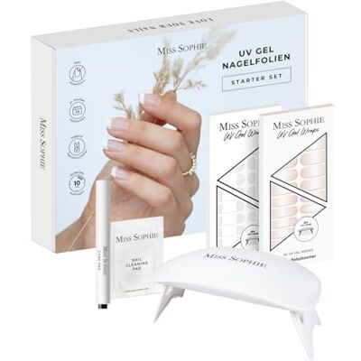 Miss Sophie Original UV Starterset I Selbstklebende UV Nagelfolien I Nagelaufkleber in Nude Babyboomer & French Tips I Kein Absplittern I Langer Halt I Schnelle & einfache Anwendung Miss Sophie Original UV Starterset I Selbstklebende UV Nagelfolien I Nagelaufkleber in Nude Babyboomer & French Tips I Kein Absplittern I Langer Halt I Schnelle & einfache Anwendung