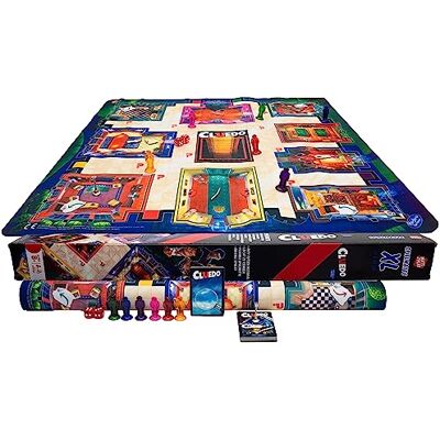 Hasbro Cluedo Junior Spiel Flexible und ultraleichte XL Spielmatte Deutsche Version Ein Verbrechen geschah in der Villa Familien- und Kinderspielbrett SpielJ- Waschbar und nassfest 61 x 61 cm. Hasbro Cluedo Junior Spiel Flexible und ultraleichte XL Spielmatte Deutsche Version Ein Verbrechen geschah in der Villa Familien- und Kinderspielbrett SpielJ- Waschbar und nassfest 61 x 61 cm.