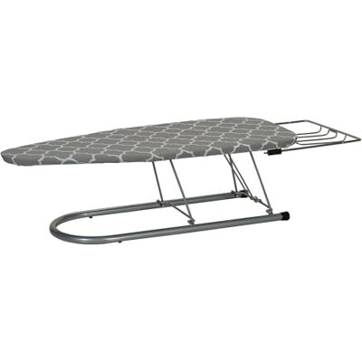 Household Essentials Tisch-Bügelbrett mit Bügeleisenablage und Türaufhänger, kompakt, zusammenklappbar, für Schlafsäle, Apartments und kleine Räume, 93 x 30,5 cm Household Essentials Tisch-Bügelbrett mit Bügeleisenablage und Türaufhänger, kompakt, zusammenklappbar, für Schlafsäle, Apartments und kleine Räume, 93 x 30,5 cm