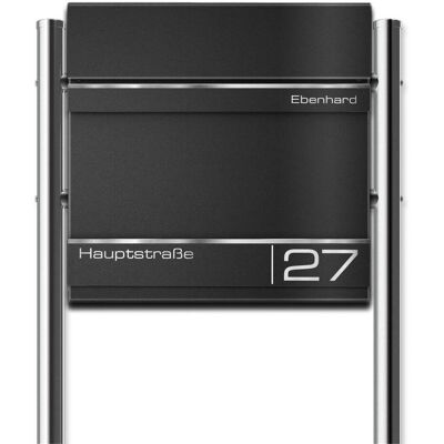 Metzler Standbriefkasten Standfuß aus Edelstahl mit Lasergravur RAL 9005 Tiefschwarz Hermann Metzler Standbriefkasten Standfuß aus Edelstahl mit Lasergravur RAL 9005 Tiefschwarz Hermann