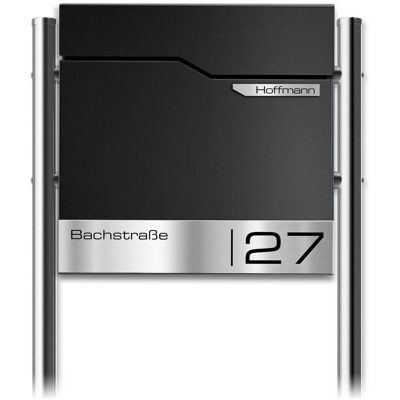 Metzler Standbriefkasten inkl. Namensschild aus Edelstahl RAL 9005 Tiefschwarz Thobe Metzler Standbriefkasten inkl. Namensschild aus Edelstahl RAL 9005 Tiefschwarz Thobe