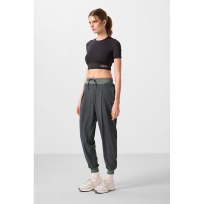 Tommy Life Hüftlange dünne Jersey-Jogginghosen mit Tasche Khaki M Tommy Life Hüftlange dünne Jersey-Jogginghosen mit Tasche Khaki M
