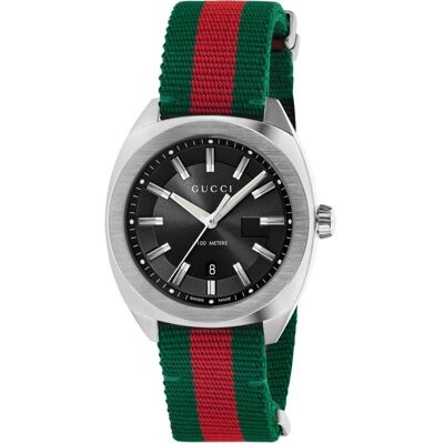Gucci YA142305 GG2570 Herrenuhr aus schwarzem Canvas - 41mm Eleganter Zeitmesser Mehrfarben Einheitsgröße Gucci YA142305 GG2570 Herrenuhr aus schwarzem Canvas - 41mm Eleganter Zeitmesser Mehrfarben Einheitsgröße