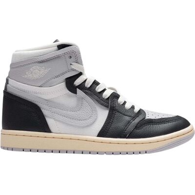 Nike - Air Jordan 1 Mm High - Schwarze Turnschuhe Schwarz EU 38 / UK 5 Nike - Air Jordan 1 Mm High - Schwarze Turnschuhe Schwarz EU 38 / UK 5