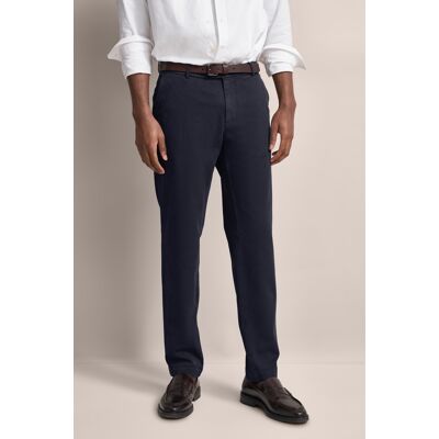 Bugatti Herren Freizeithose aus einem Baumwoll-Elasthan-Mix Marine 33W/34L Bugatti Herren Freizeithose aus einem Baumwoll-Elasthan-Mix Marine 33W/34L