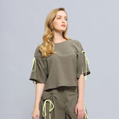 Smart & Joy Crop-Top mit Tulpenärmeln Khaki XS Smart & Joy Crop-Top mit Tulpenärmeln Khaki XS