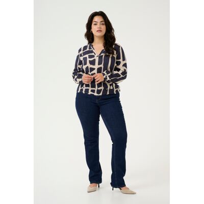 Kaffe Curve Langarm-Bluse Regular fit Midnight/Feather G Brick Print dark blue Dunkelblau EU 52 / UK 24 Kaffe Curve Langarm-Bluse Regular fit Midnight/Feather G Brick Print dark blue Dunkelblau EU 52 / UK 24